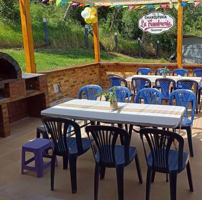 Hermosa Casa Campestre Moderna "Rancho La Marina" Chiquinquirá Exteriör bild